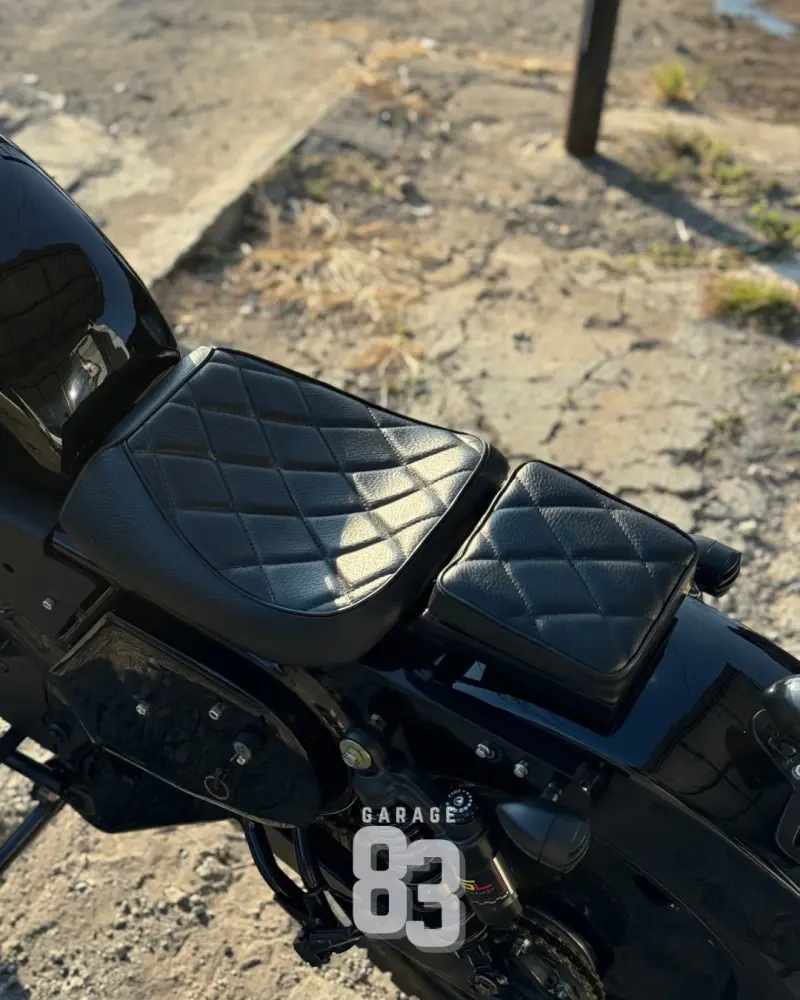Jok boncengan lipat di bobber Garage83